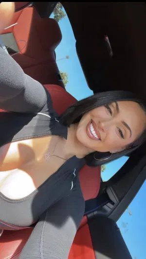 Leah11's Profile Photo