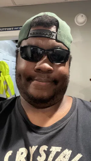 Lobby, 27 years old from United States