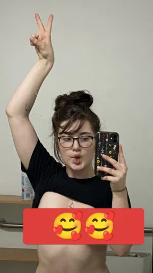 marena, 25 years old from Australia