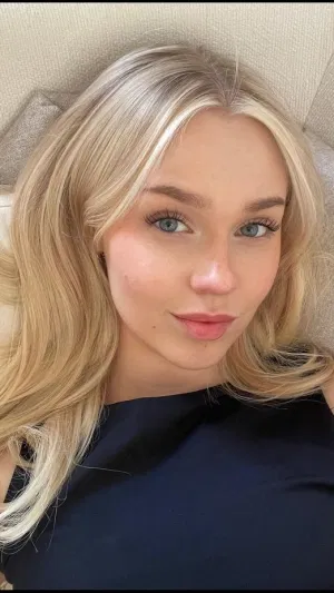 emily1002, 22 years old from Finland