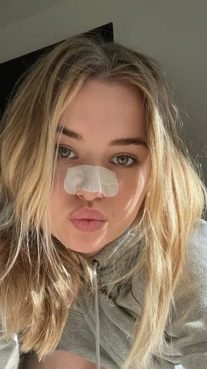 Anni733's Profile Photo