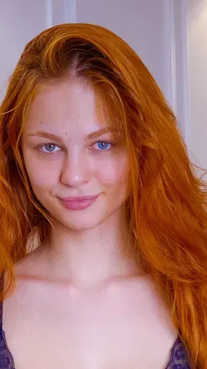 Camlly, 21 years old from Germany