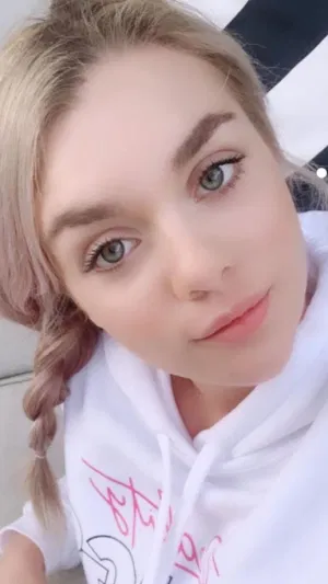 Sandra0001, 26 years old from United States