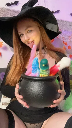 Angel396, 22 years old from United States