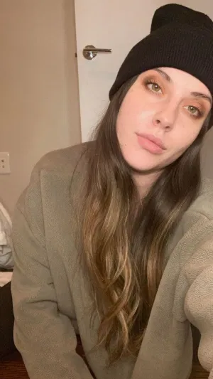 sexywet588, 19 years old from United States