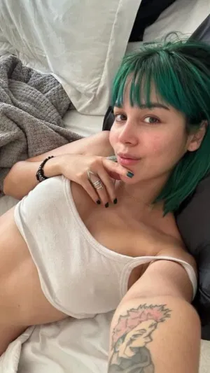 Ashley227's Profile Photo