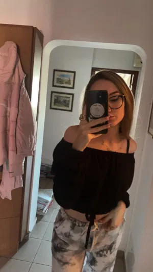 Alicaug65gtth, 20 years old from United States
