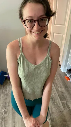 emmma23, 25 years old from United States