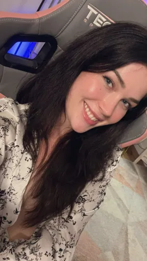 ggfdfsjg, 25 years old from United States