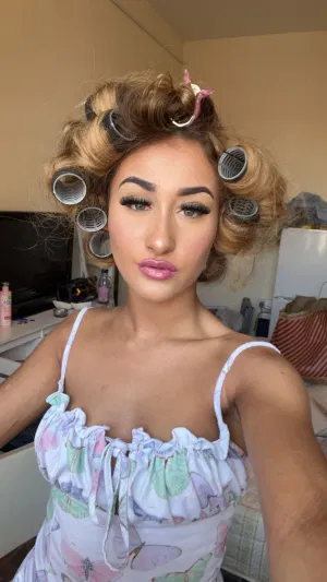 kinara728, 19 years old from Ireland