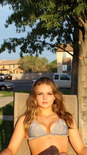 Leona62's Profile Photo