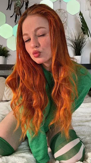 Angel653, 22 years old from United States