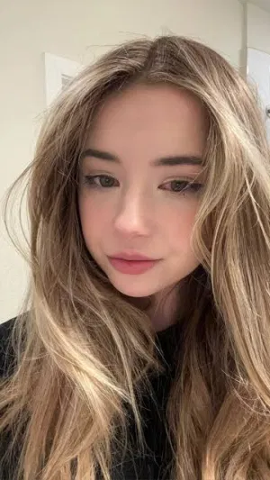 Emily672636, 26 years old from United States