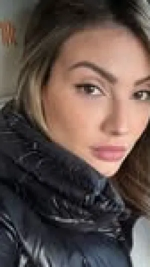 netilia12, 24 years old from United States