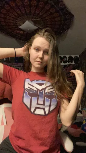 Ggbjcvhb, 22 years old from United States