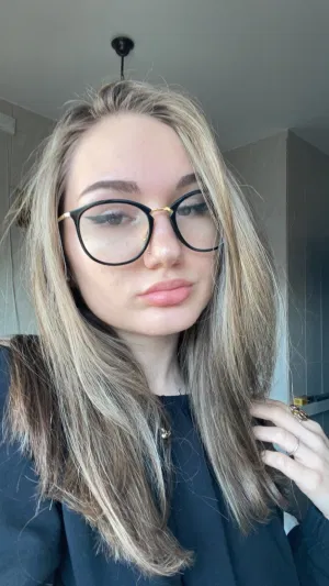 Lipy-lili, 20 years old from Germany