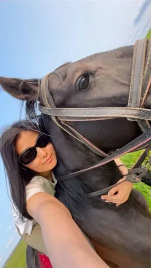 katty123, 21 years old from France