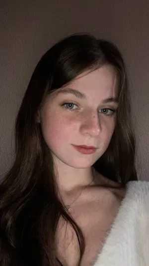 relana12, 21 years old from Ireland