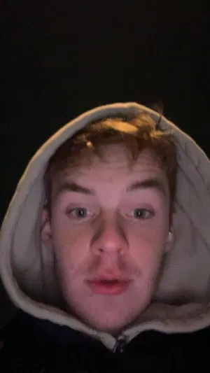 Ryanm4370, 18 years old from United Kingdom