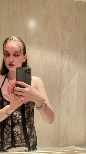 helina12, 22 years old from Norway