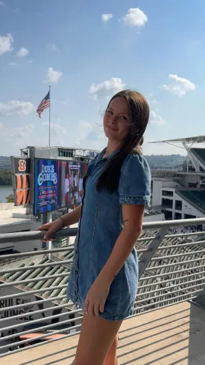 rebibav, 22 years old from United States