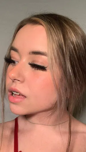 Maddy0007, 21 years old from United States