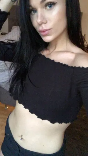 Ayaqa828, 19 years old from France