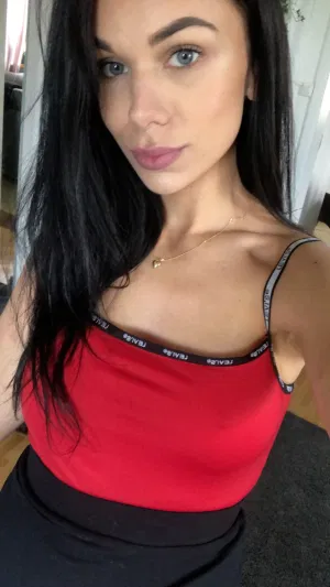 Realforcamsnap838, 19 years old from United Kingdom