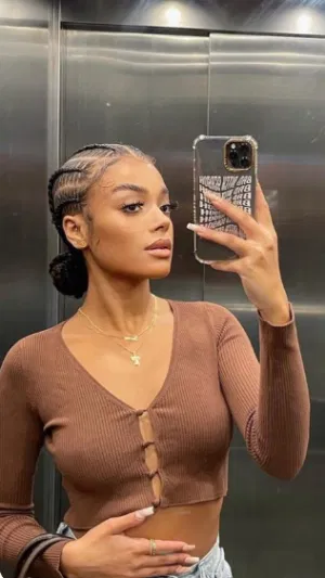 ghgf, 23 years old from Swaziland
