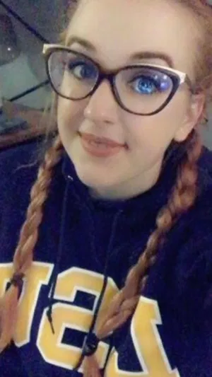 huiuyfd, 24 years old from United States