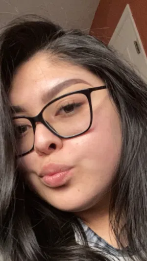 gftyi, 25 years old from United States