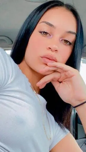 Anna024, 20 years old from United States