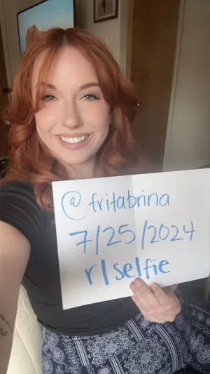 Alinaoggyy, 20 years old from United States