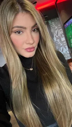 tylis, 23 years old from Spain