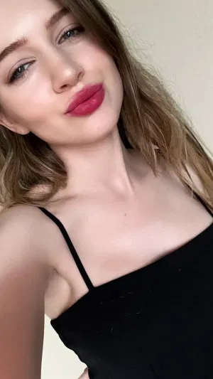 Myra, 20 years old from United States