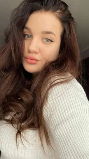 annaxx4, 23 years old from Canada