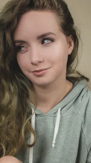 Olivaia9, 21 years old from United States