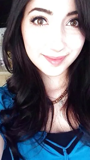 zara12's Profile Photo