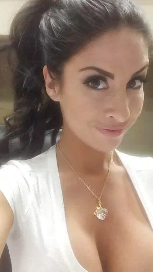 essa123's Profile Photo