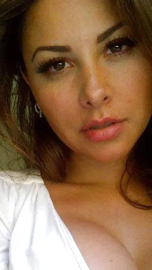 navy123, 23 years old from Canada