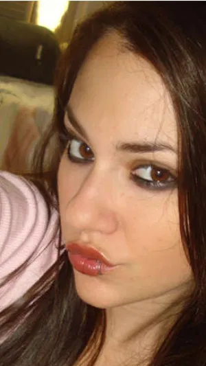sabrinu, 24 years old from Canada