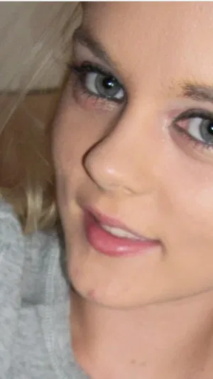 sithi45, 22 years old from Ireland