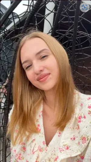 vvsfd, 23 years old from United Kingdom