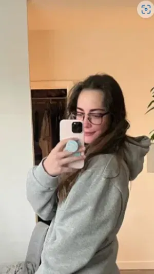 gswrgsr, 22 years old from France