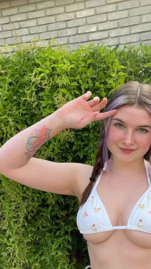 Alez, 22 years old from Germany