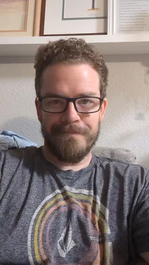 kvkurios, 37 years old from United States