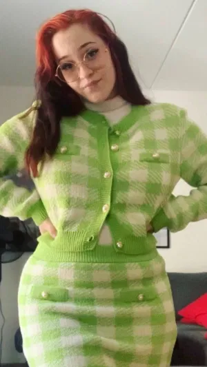 Sarah123's Profile Photo