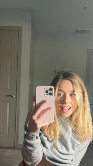 Sexsy222, 22 years old from United States