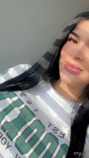 asifa123, 24 years old from Canada