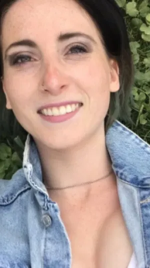 annabellara, 24 years old from Canada